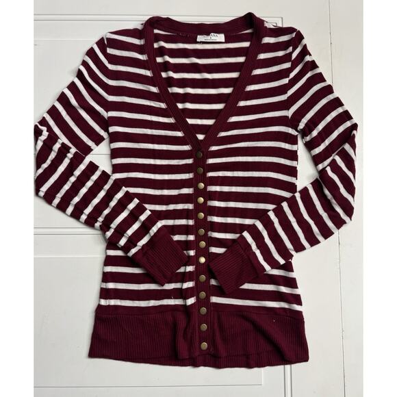 Zenana Outfitters Sweaters - Zenana Women's Size Small Red White Striped Snap Button Long Sleeve Knit Top